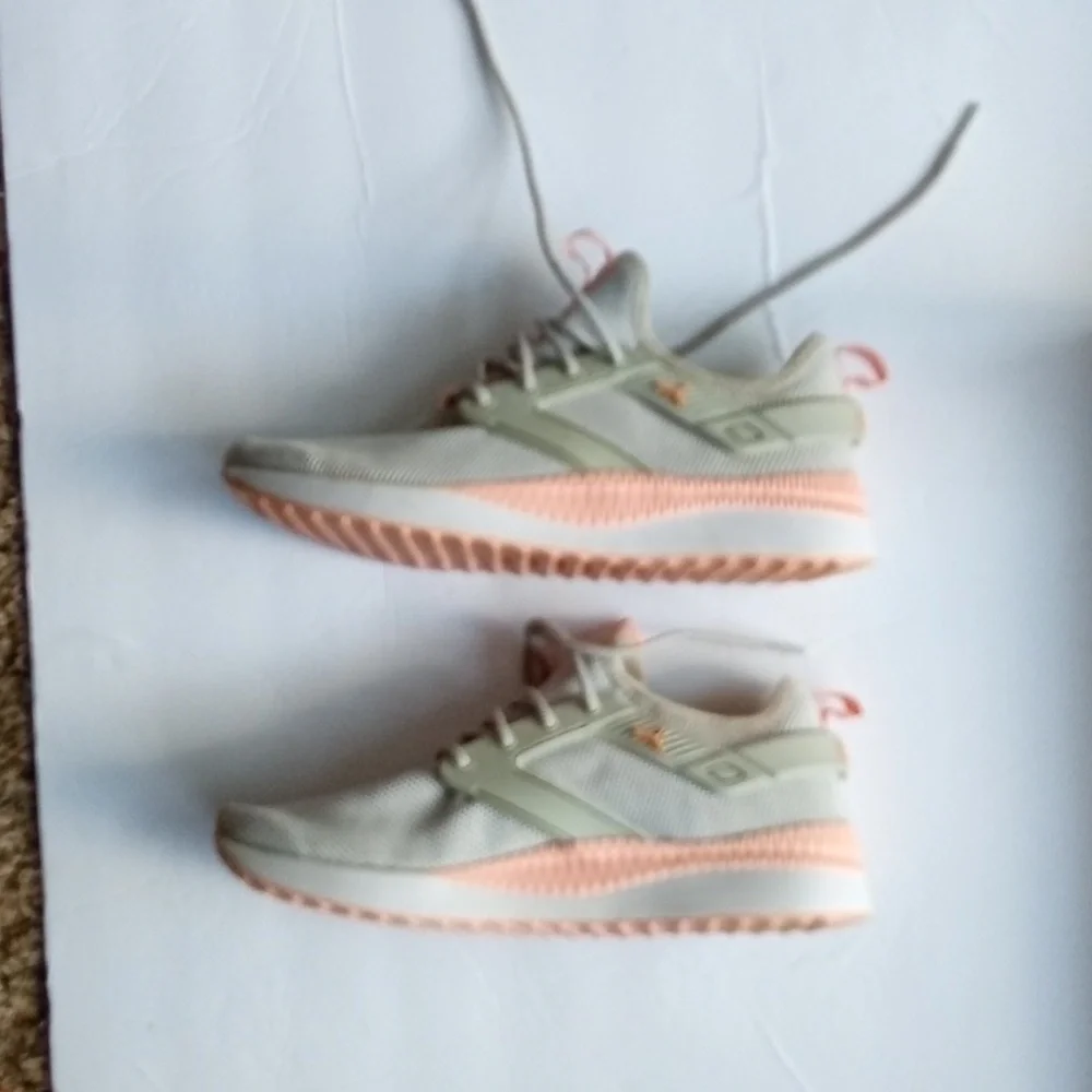 Puma Pacer Next Cage‎ Sneakers – Women’s Size 9 / Men’s 7.5